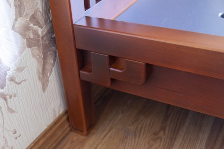 Двуспальная кровать в стиле Greene &amp; Greene