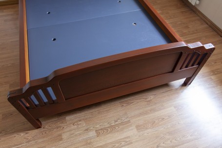 Двуспальная кровать в стиле Greene &amp; Greene