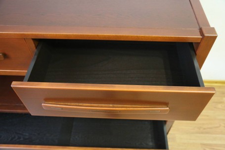 Комод в стиле Greene &amp; Greene из массива бука