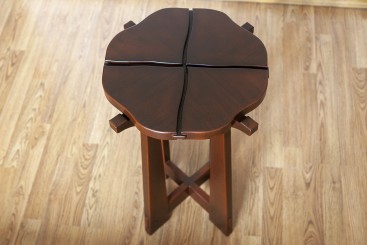 Подставка под цветы в стиле Greene &amp; Greene