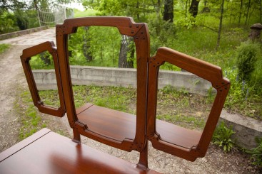 Макияжный столик из массива бука в стиле Greene &amp; Greene